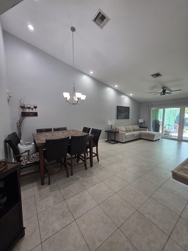 Foto del edificio - 1205 NW 50th St