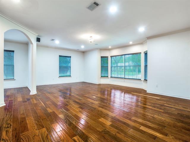 Foto del edificio - 2912 Fairfield Ave