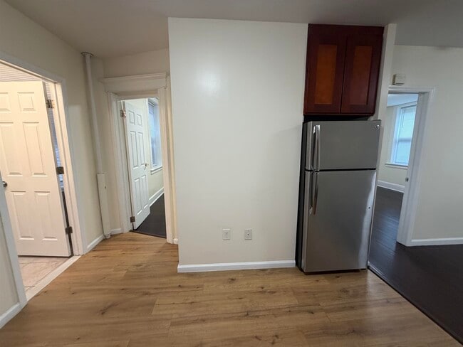 Building Photo - 40 64th St