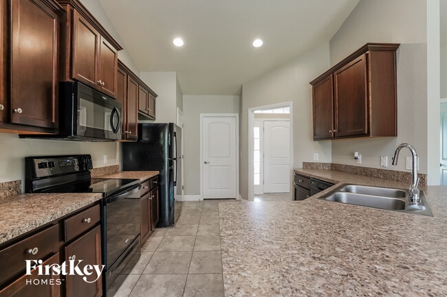 Foto del edificio - 476 Windermere Dr