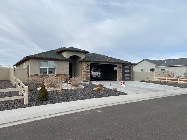 Building Photo - 679 Colorado Ct