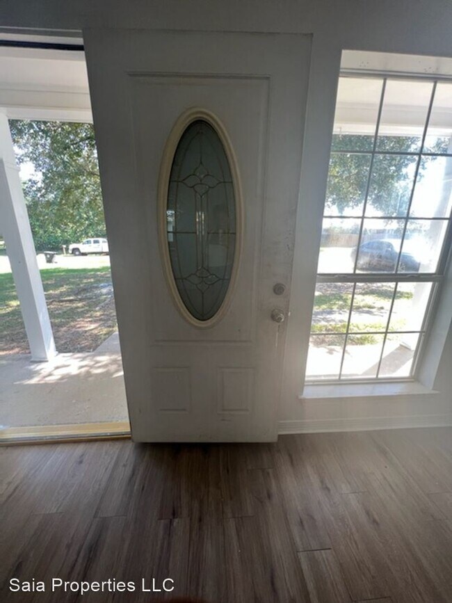 Foto del edificio - 3 br, 2 bath House - 21713 College Avenue