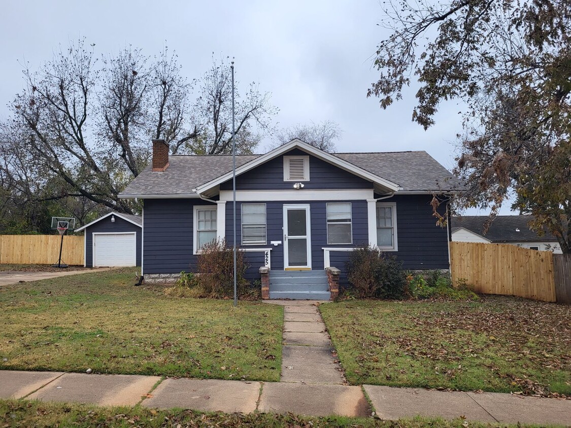 Beautiful 3-bedroom 1.5-bathroom house in ... - Beautiful 3-bedroom 1.5-bathroom house in ...
