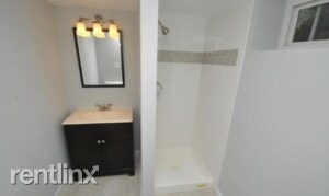 Foto del edificio - 8400 Harris Ave