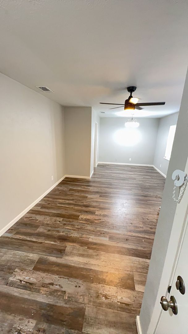 Foto del edificio - Beautiful 3 Bedroom House in Plano