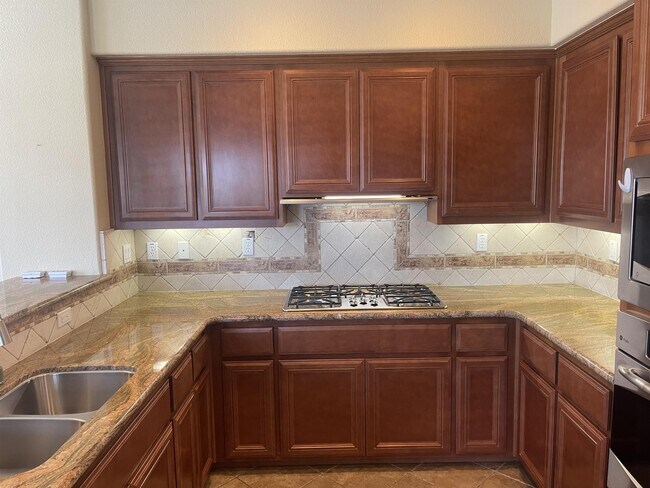 Building Photo - 3450 Capoterra Way