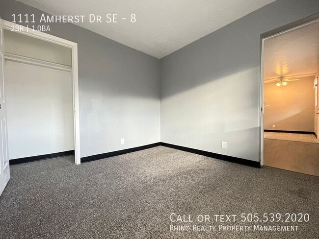 Building Photo - 1111 Amherst Dr SE