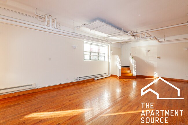 Building Photo - 3820 N Sheffield Ave