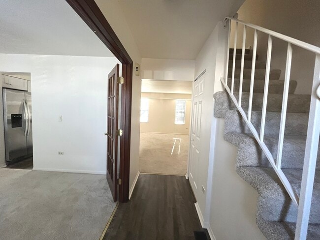 Building Photo - 1132 Crimson Ct