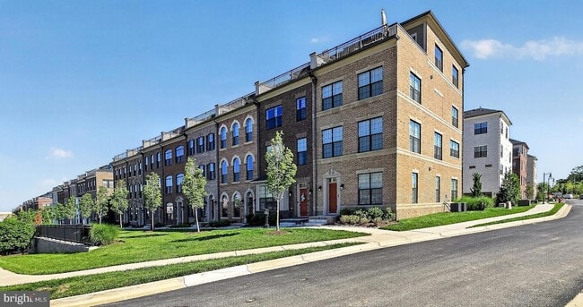 Building Photo - 627 Leigh Wy.