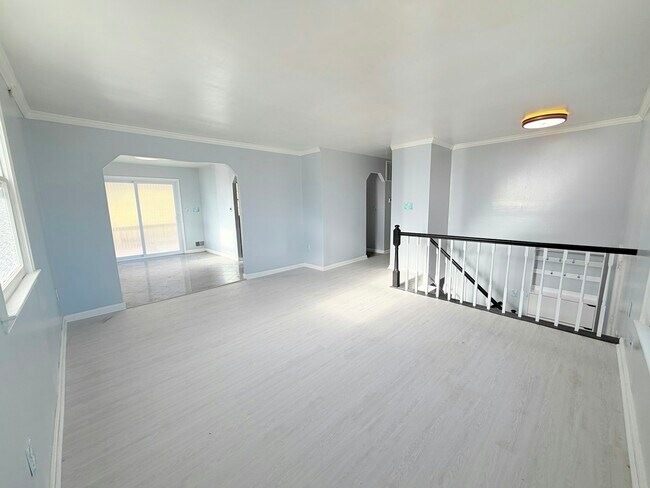 Foto del edificio - 8148 Murray Hill Dr