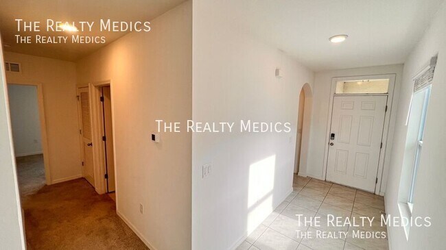 Foto del edificio - 522 Armoyan Wy