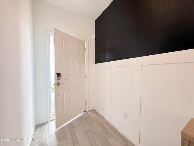 Foto del edificio - 9931 Lovage Ln