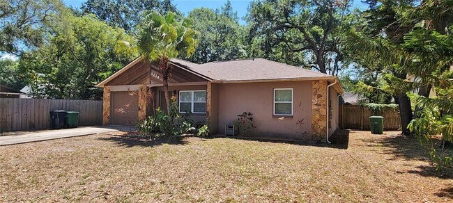 Building Photo - 3214 W Van Buren Dr