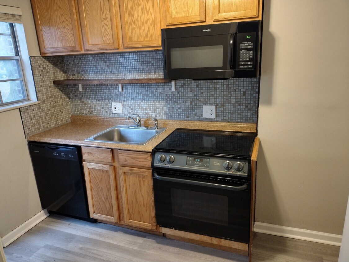 306 Park, Belleville, IL 62226 Townhome Rentals in Belleville IL