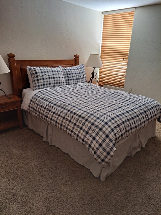 Photo - 1150 Deer Valley Dr Apartment