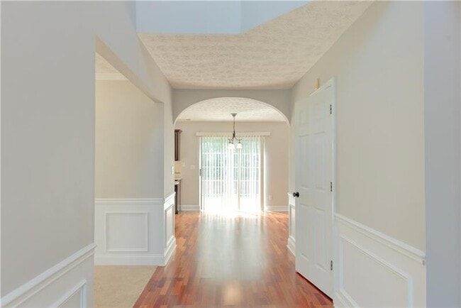 Building Photo - 1795 Stoneoak Cir