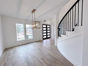 Building Photo - 29847 Longleaf Grv Ln