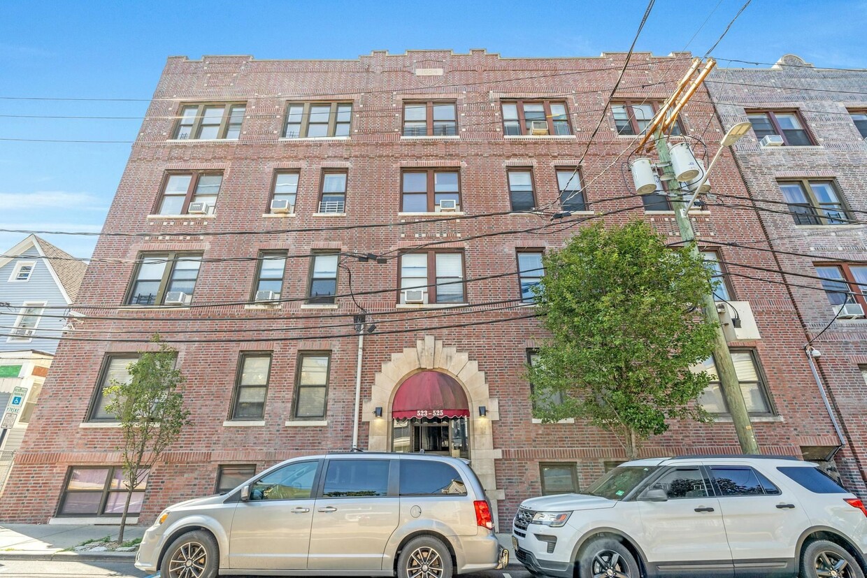 Foto principal - 523-525 34th St