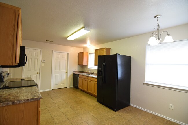 Building Photo - 224 Timber Ridge Dr