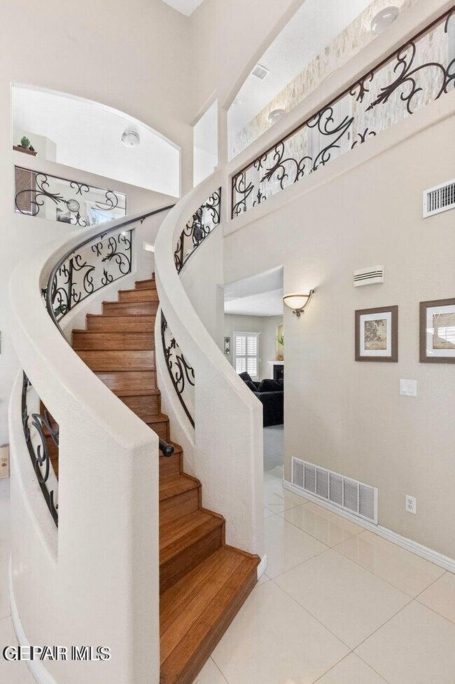 Building Photo - 3216 Tierra Palma Dr