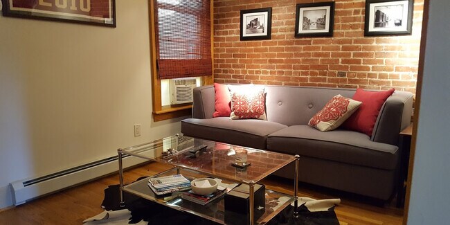 Foto del interior - Elmwood Village