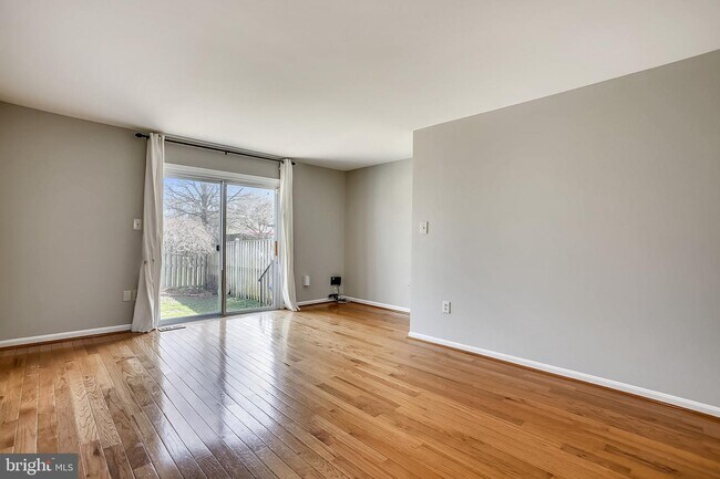 Building Photo - 6509 Brick Hearth Ct
