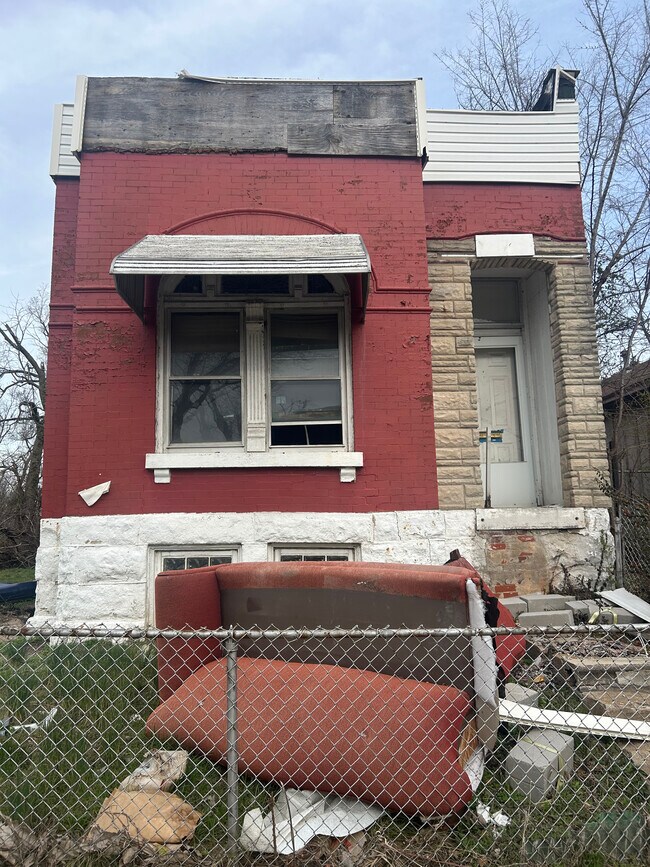 Foto del edificio - 4043 Camellia Ave