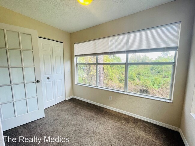 Building Photo - 1 br, 1 bath House - 5112 Conroy Rd Unit 26