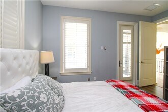 Building Photo - 1412 Hemingway Pl