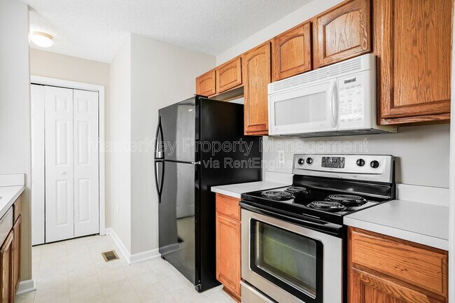 Foto del edificio - 317 Cross Hill Ln
