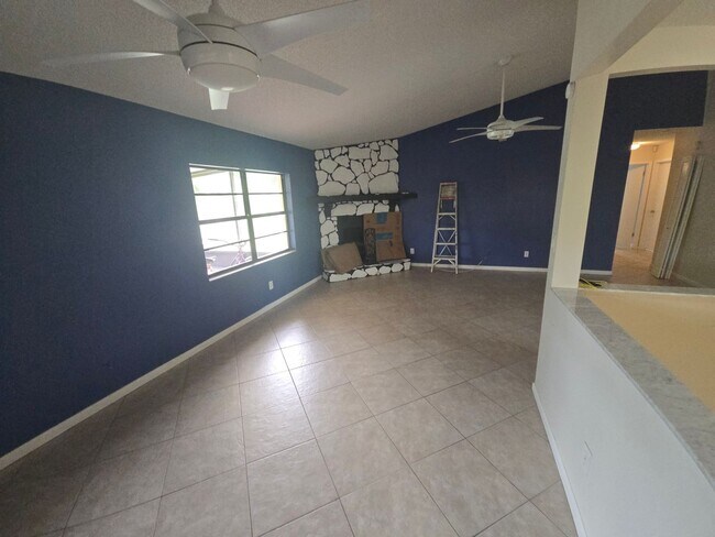 Foto del edificio - Solar Energy 3/2 Home in Riverview, FL.