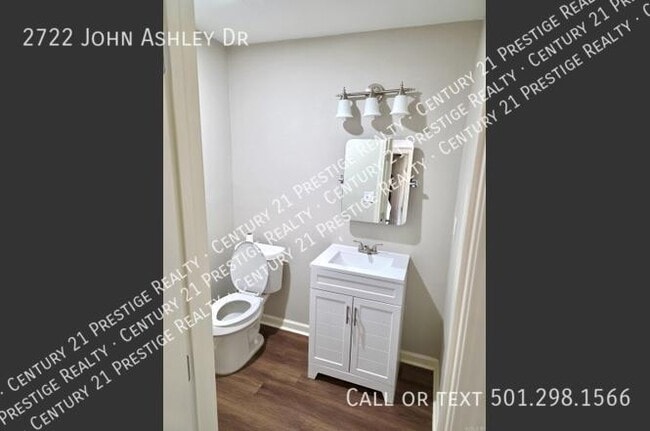 Building Photo - 2722 John Ashley Dr