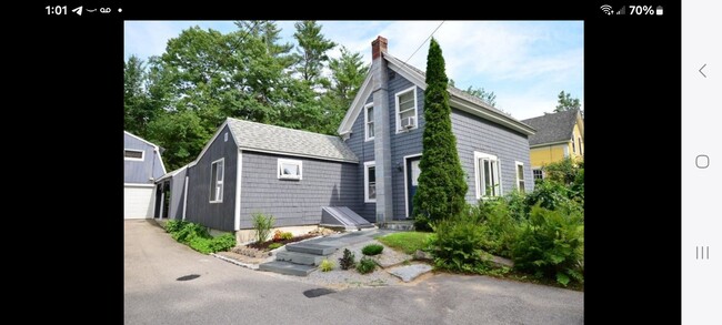 Front - 6 Central St