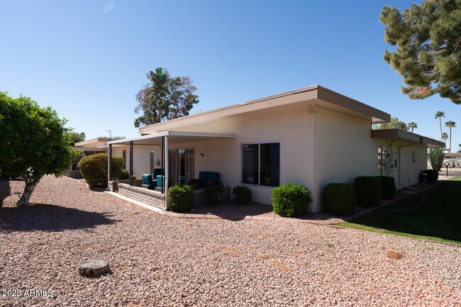 Foto del edificio - 17453 N 106th Ave