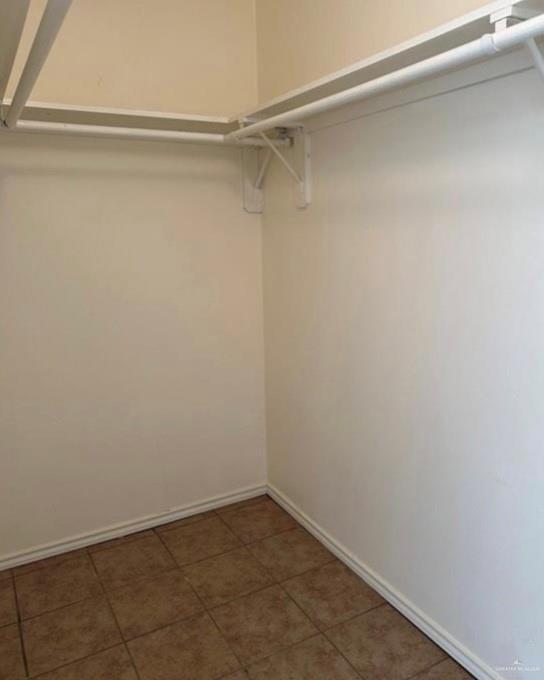 Foto del edificio - 1521 Oasis Dr