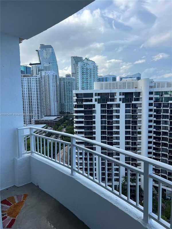 Foto del edificio - 770 Claughton Island Dr