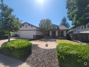 Building Photo - 8624 Banton Cir