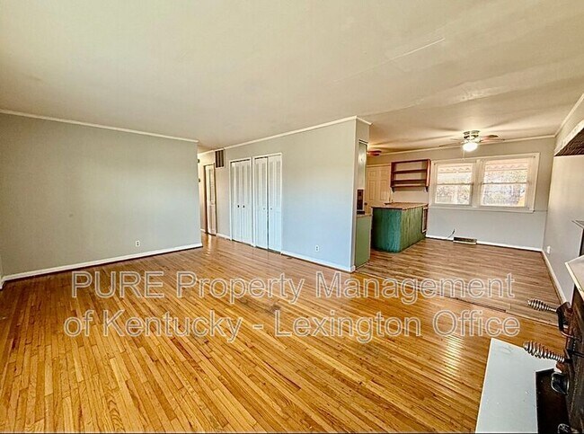 Foto del edificio - 2364 Shandon Dr