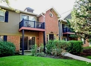 Building Photo - 1585 Raymond Dr