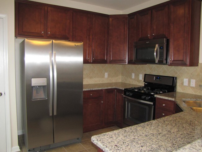 Foto del edificio - 6032 Carrollton Ln