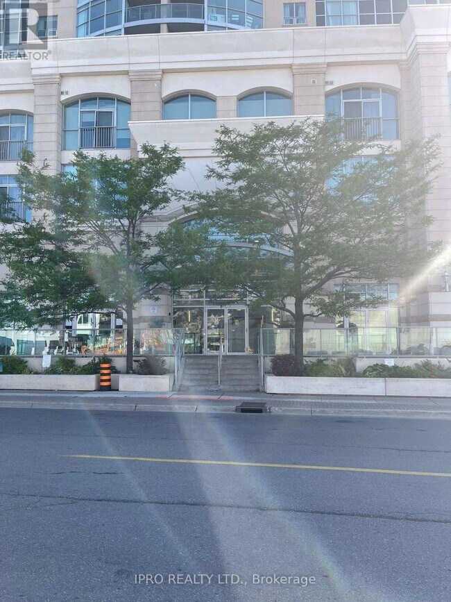 Building Photo - 9-2509 George St N