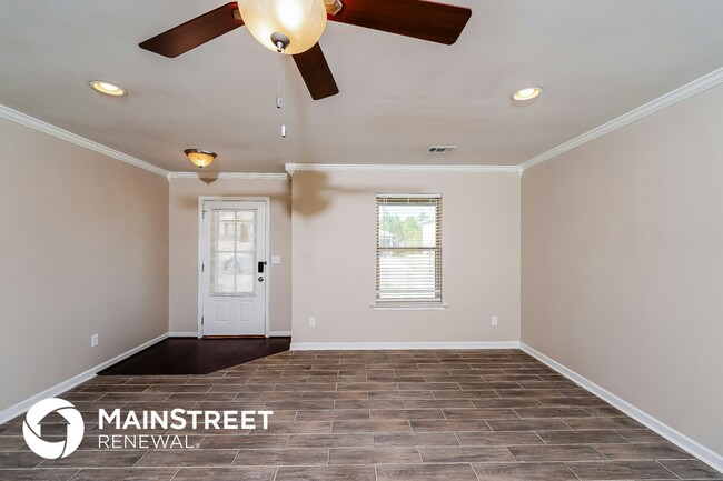 Building Photo - 55 Briar Ridge Ln