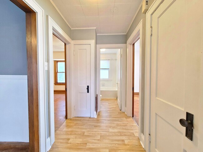Building Photo - 2144 North 63rd Street, Unit Lower