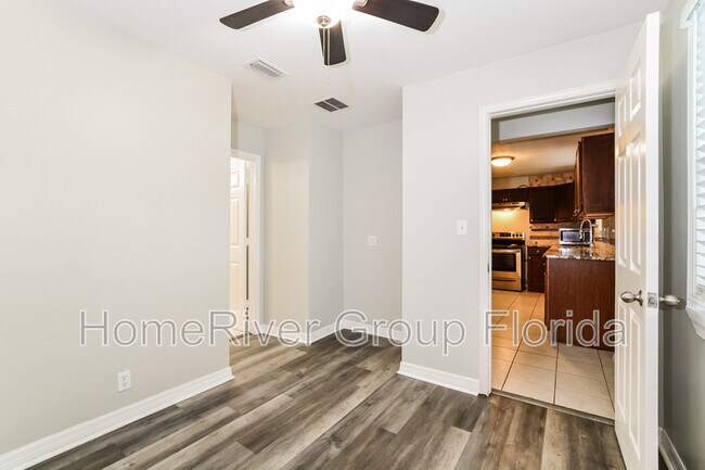 Foto del edificio - 209 W 20th St