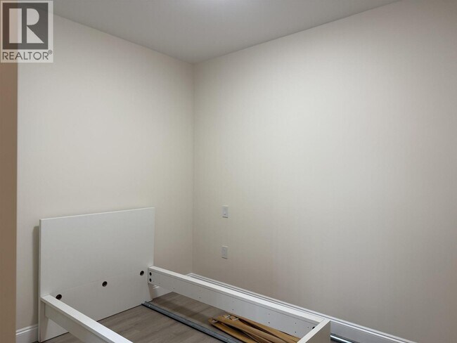 Photo du bâtiment - 1115 W 48th Ave