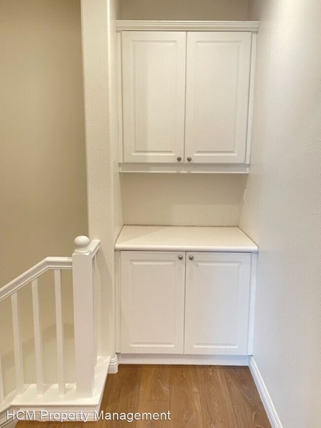 Building Photo - 3 br, 2.5 bath House - 7 Bonsall