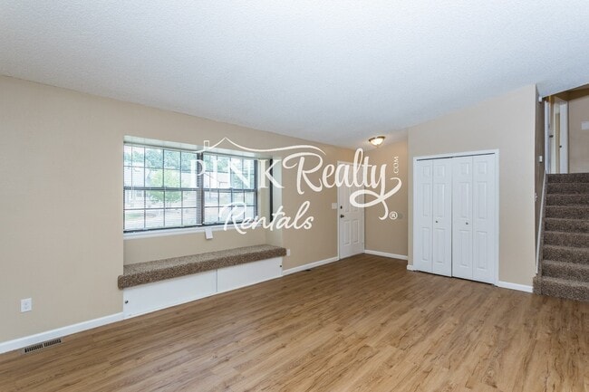 Building Photo - 8274 Caravel Dr