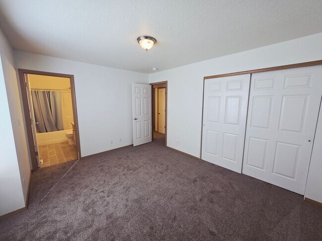 Foto del edificio - 5042 W Lemonwood Ln