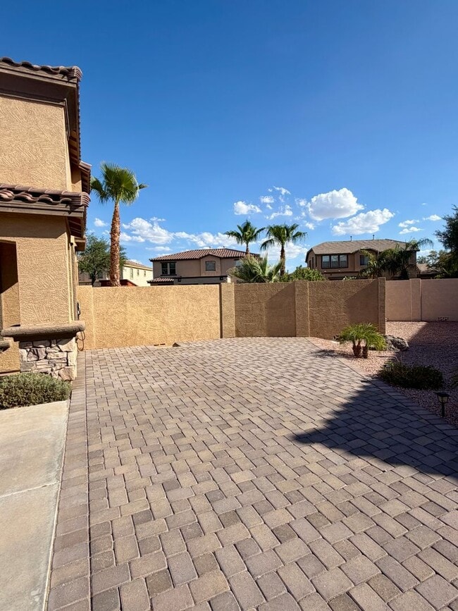 Building Photo - 6923 S Gemstone Pl